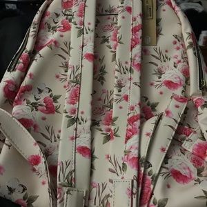Etroerni-34 Pink floral chic backpack
